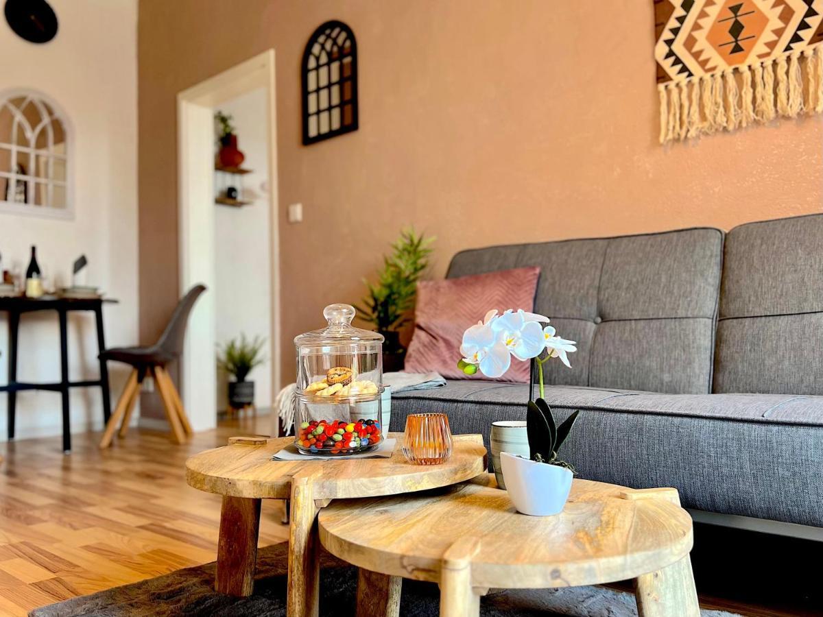Elbling Apartment Mit Terrasse - Netflix - Parkplatz - Weinbergblick Meißen Exterior foto